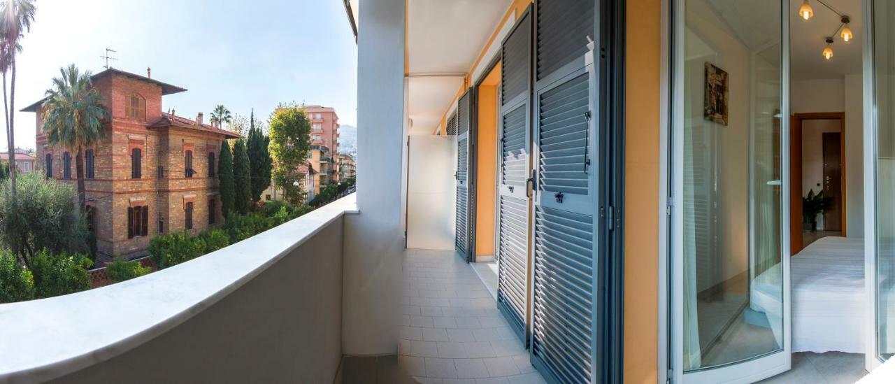 Appartamenti Palmaria Diano Marina Exterior foto